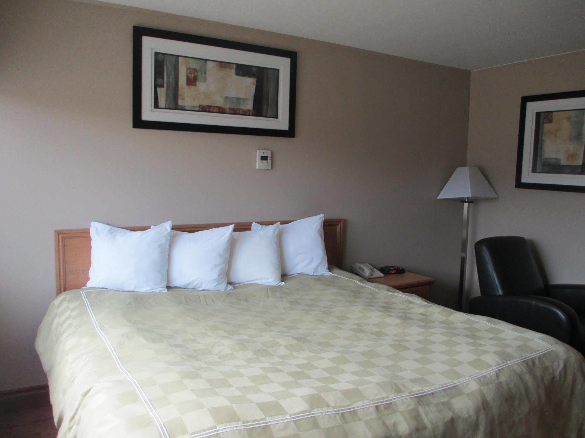 Balmer Hotel Red Lake Ngoại thất bức ảnh